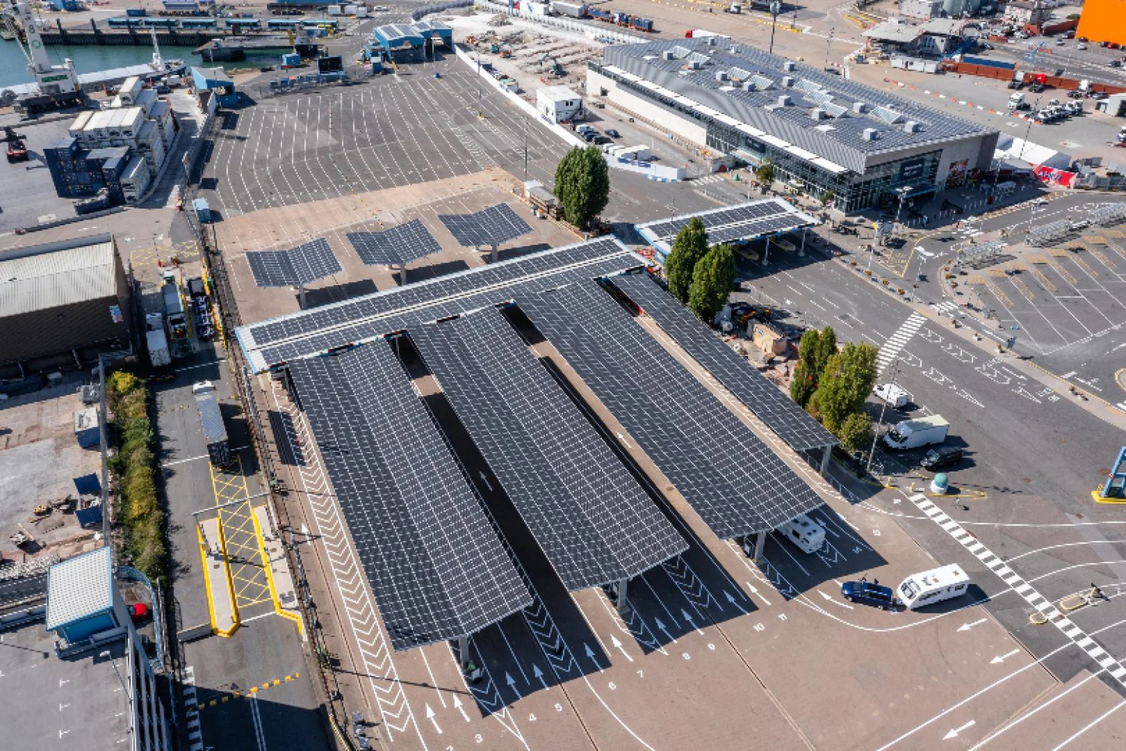 2,660 solar panels have been installed, ready for the next stage of the project