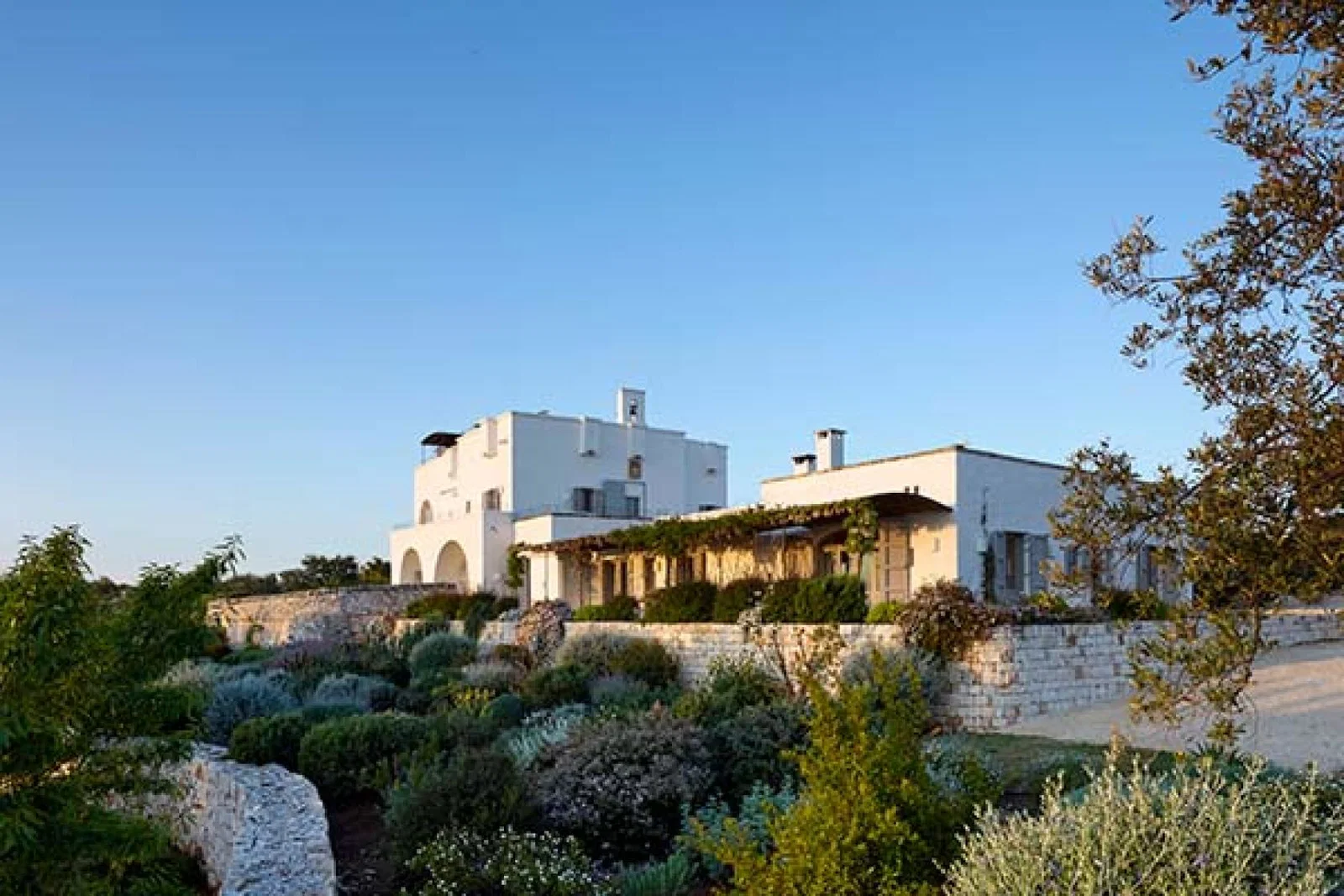 The gardens and terrace at the Masseria Petrarolo in Puglia