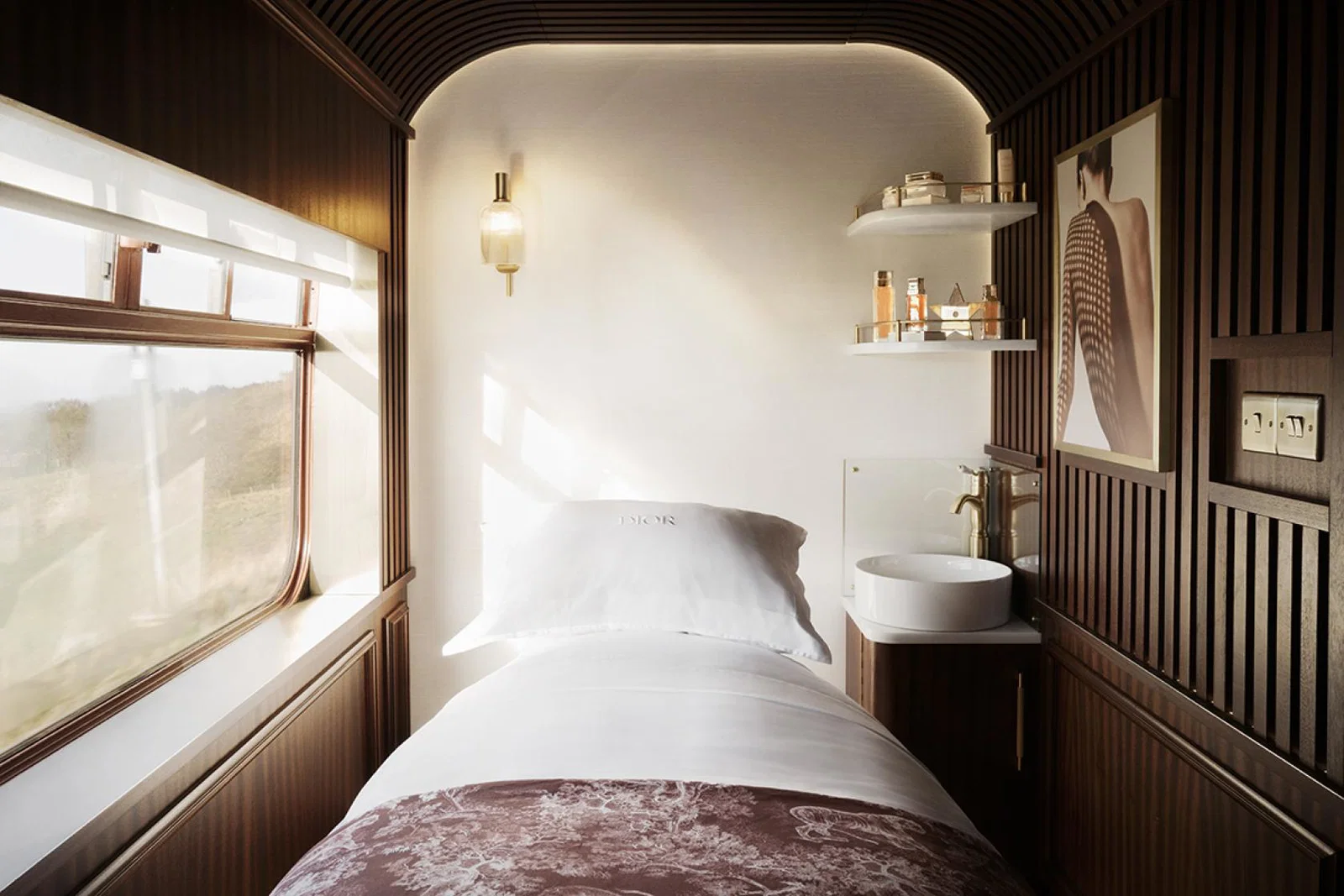 Dior on-board Belmond's Royal Scotsman ©Pierre Mouton