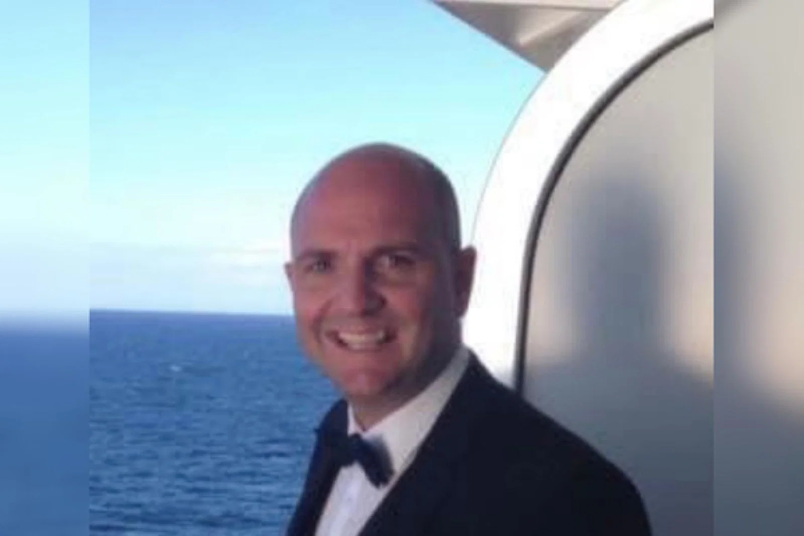 Stuart_Simmons_Dnata_May_23.jpg