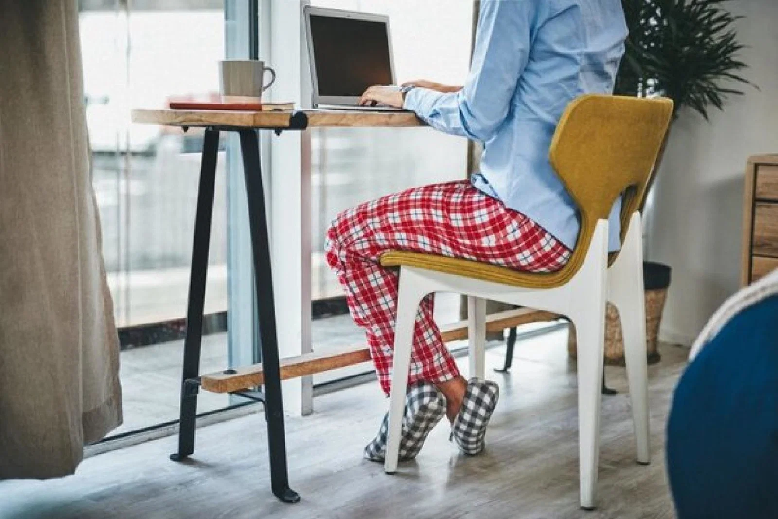 Homeworking_pyjamas_home_office_iStock-1278954275.jpg