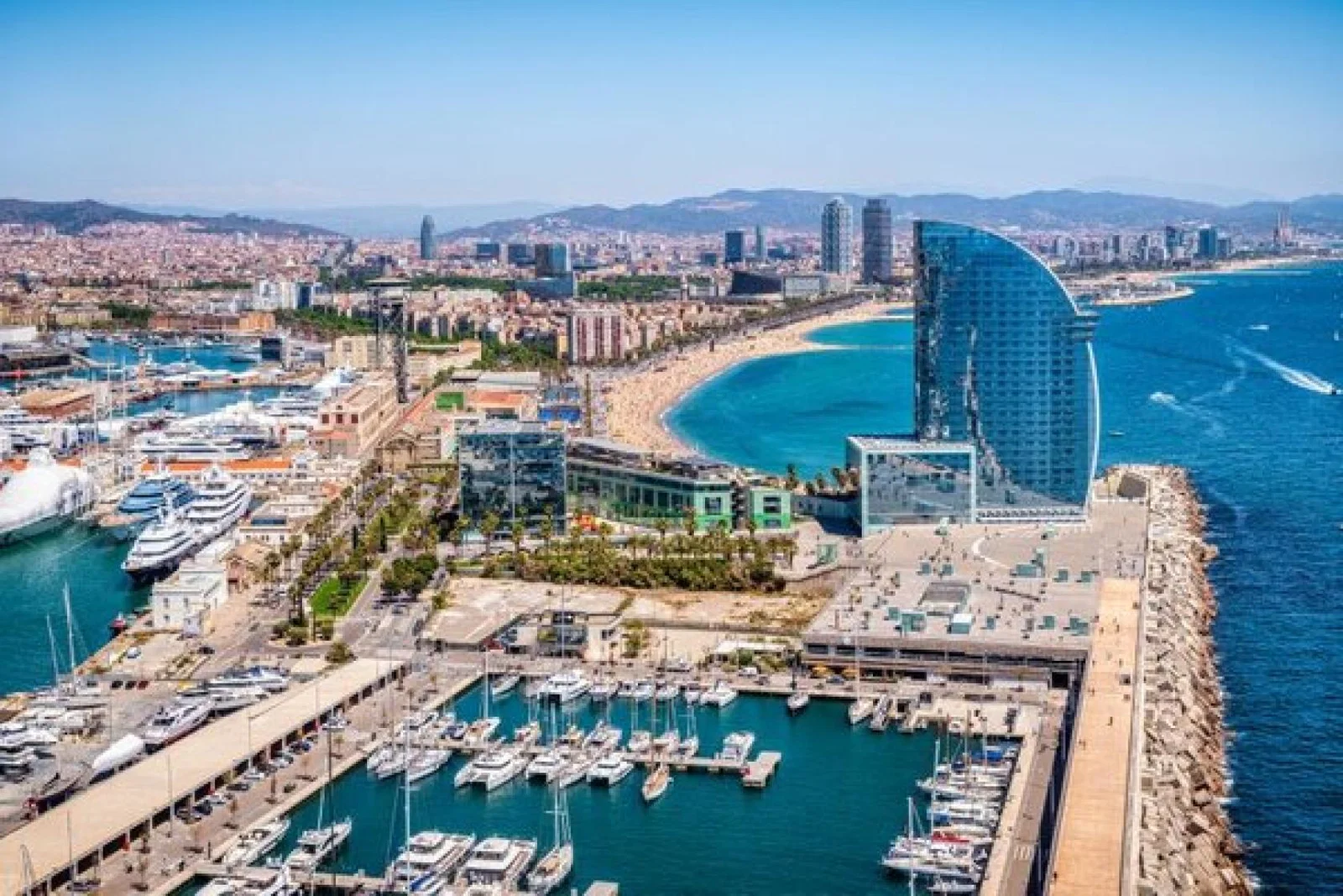 Barcelona iStock-1320141457 (Credit: iStock)