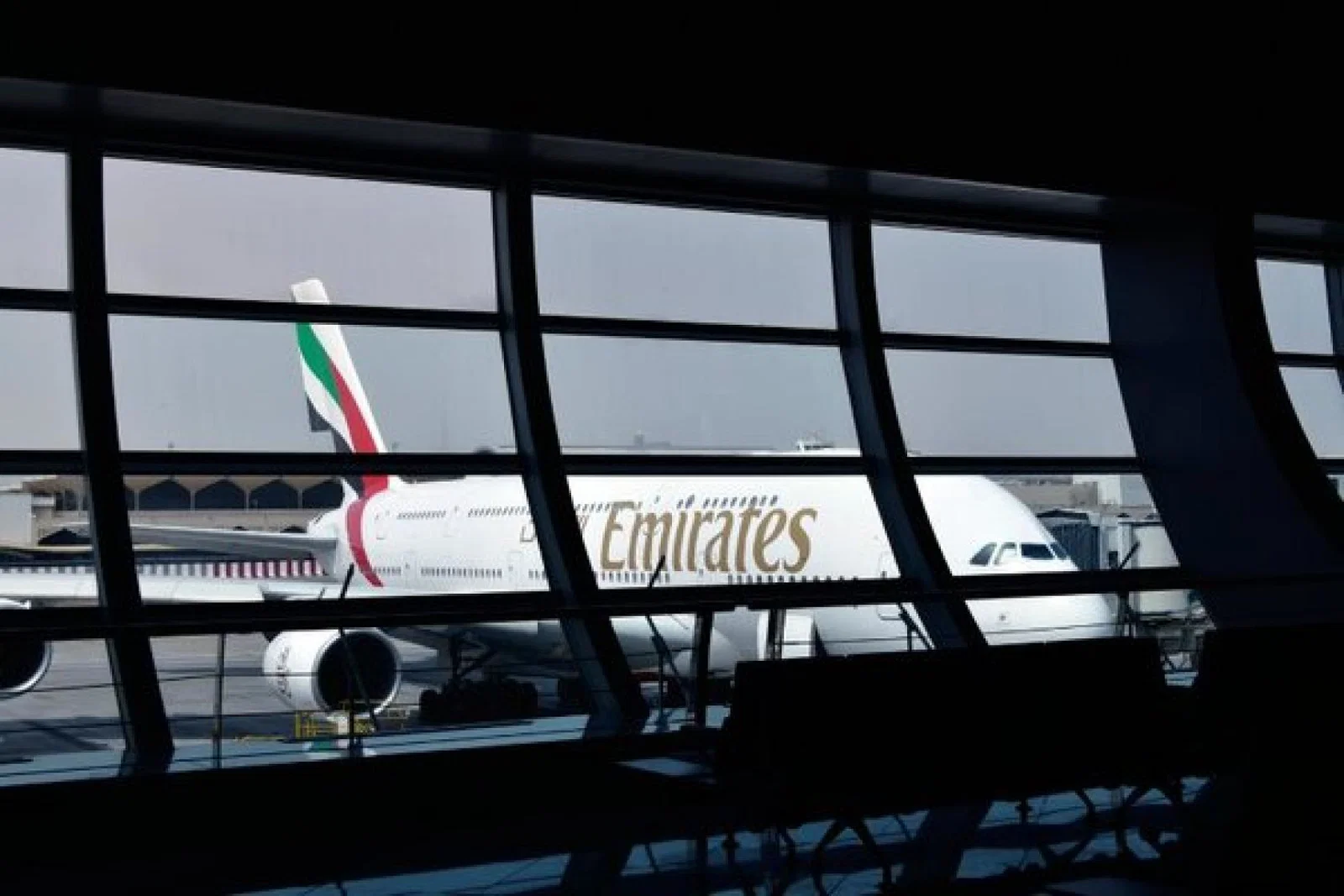 Emirates_Dubai_airport_iStock-2079001648.jpg