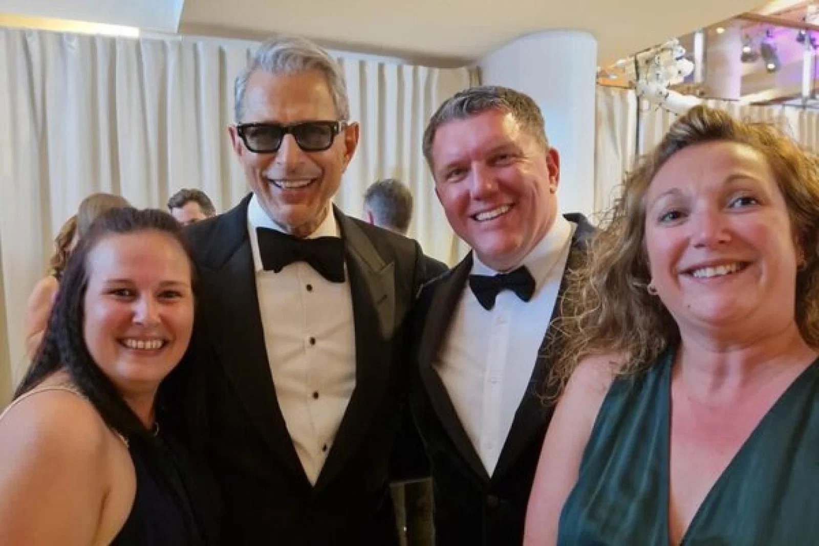 Emily_Jacobs_Paul_Hardwick_and_Gemma_Hopkins_(Fred_Olsen_Travel)_meet_Jeff_Goldblum_(3).jpg