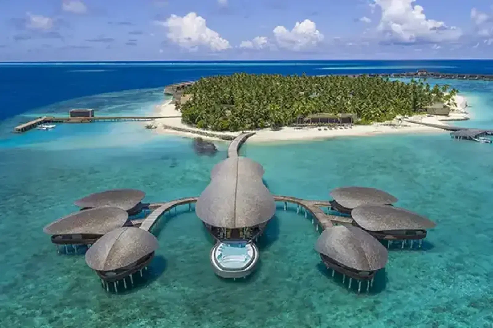 The Iridium Spa at The St. Regis Maldives Vommuli Resort