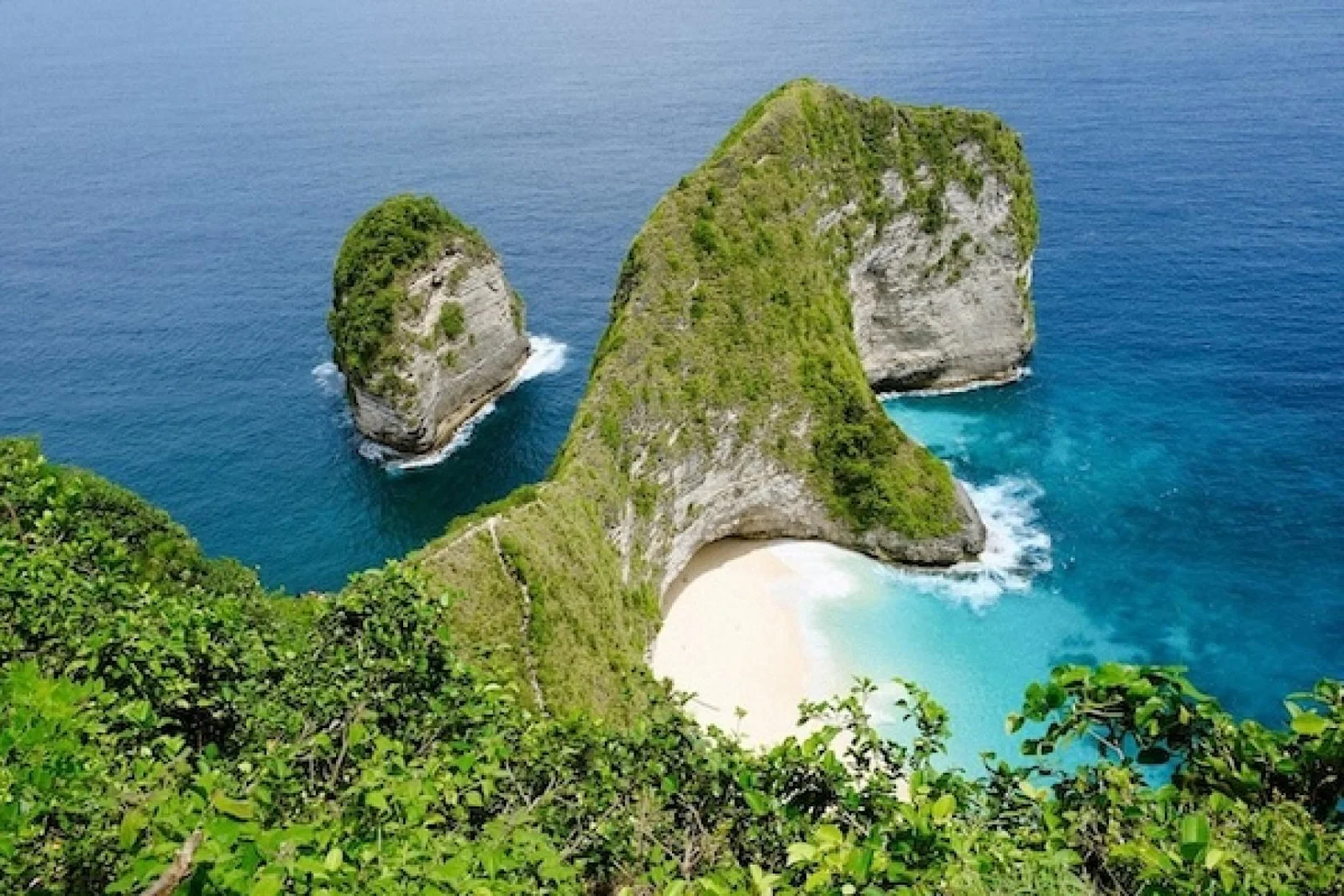 Bali, october24, IGM (Credit: kienhau/Pixabay)