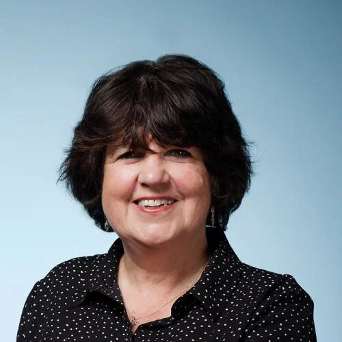 Lyn Hughes