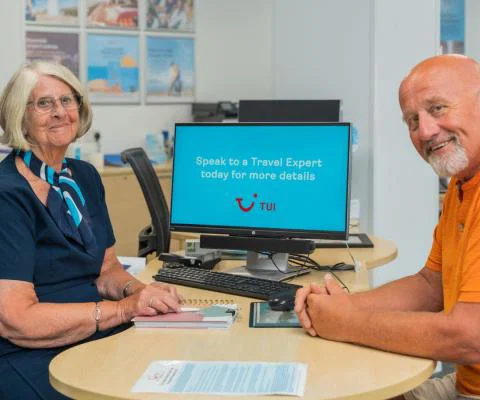 Tui agent Ellen Davey