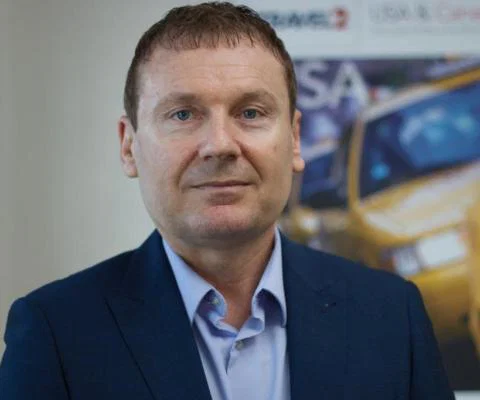 Andrew Botterill (Stella Travel Services UK)