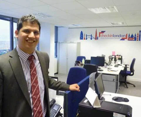 Gavin-Pereira-Check-In-London.jpg