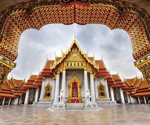 Bangkok temple ThinkstockPhotos-499428520