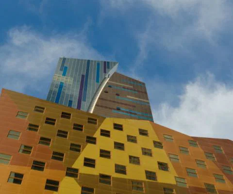westin_Times_Square_Starwood_ThinkstockPhotos-471530939.jpg