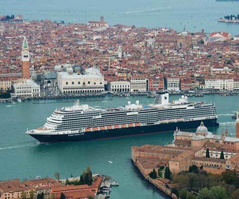 Koningsdam Holland America Line
