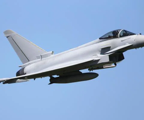 Typhoon_fighter_jet.jpg