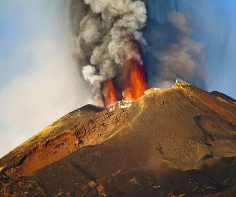 Mount_Etna.jpg