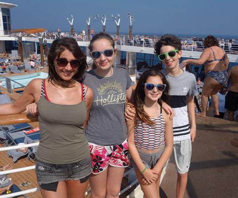 Family-cruising.jpg