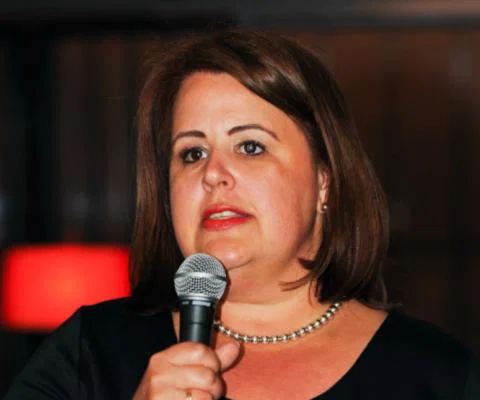 Sarah Clayton-Turner.jpg