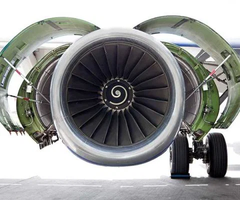 Jet engine