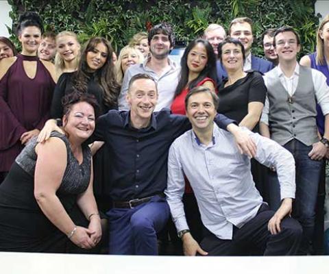 Holidaysplease team 2018