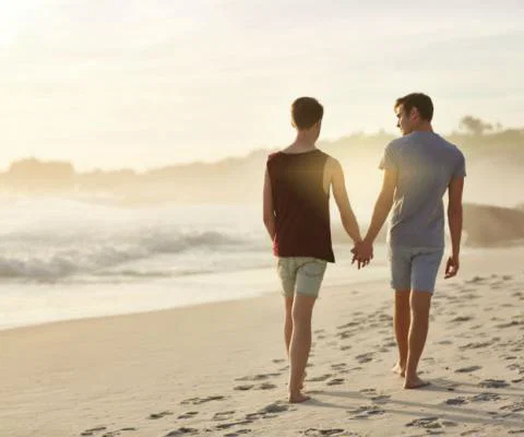 Gay couple.jpg