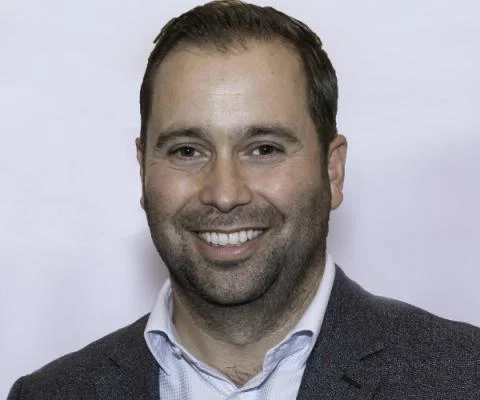 Tony Roberts Clia.jpg