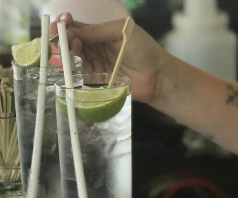 Marriott International plastic straws