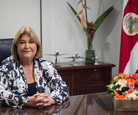 Maria Amalia Revelo, Costa Rican tourism minister