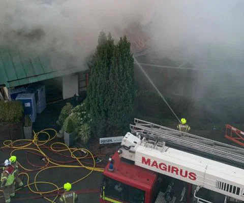 Richmond Harbour Hotel Fire 1 credit London Fire Brigade Web.jpg