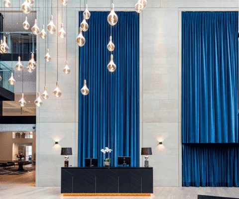 Radisson-Blu-Edwardian-Manchester-Lobby.gif
