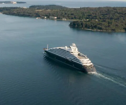 Scenic Eclipse
