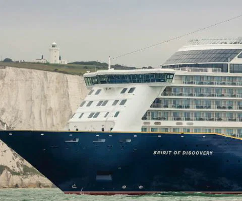 Spirit of Discovery arrives in Dover