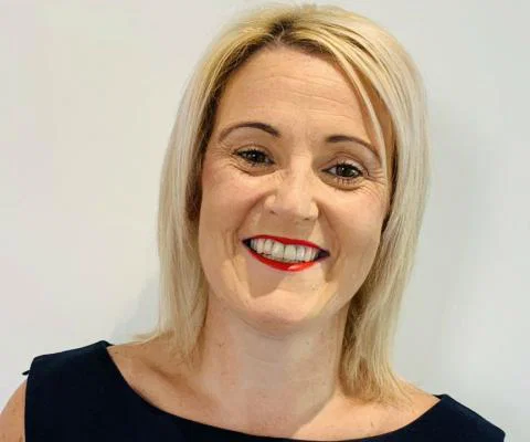Karen_Cameron_Princess_Cruises.jpg