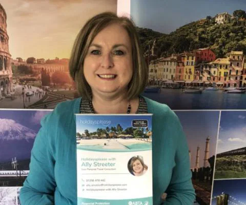 Holidaysplease homeworker Ally Streeter