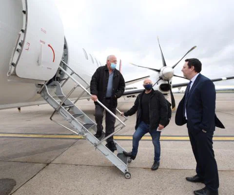 Tees_Valley_Mayor_Ben_Houchen_meeting_London_City_Passengers.jpg