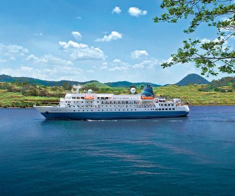 Seaventure_Riviera_Travel.jpg