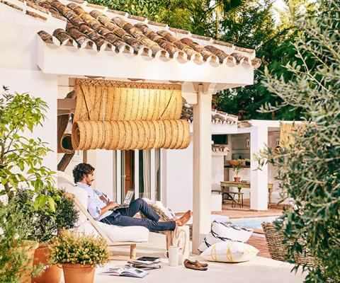 WorkfromParadise_Villa_Work.jpg