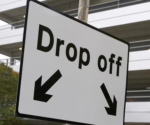 Dropping off at Gatwick now costs a minimum £5