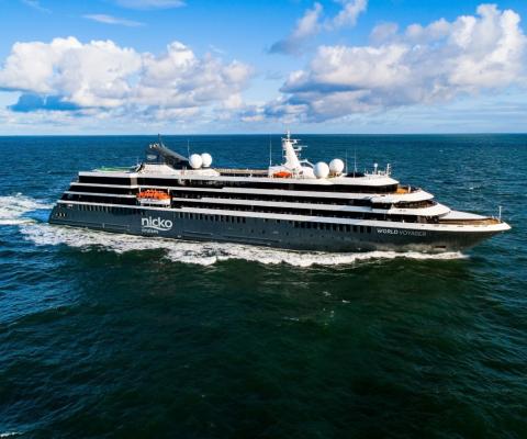 Riviera_Travel_World_Voyager_edited.jpg