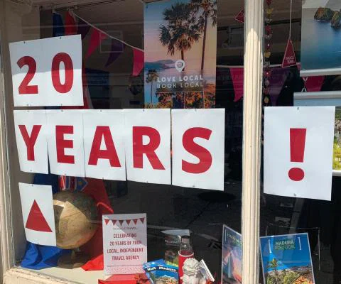 Triangle_Travel_20th_anniversary_shop_window.jpg