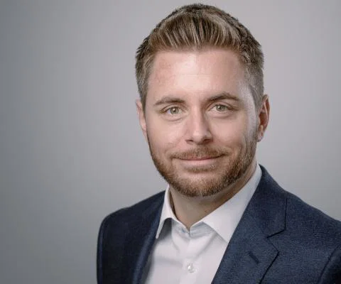Paul_Ludlow_NEW_headshot_PO_Cruises.jpg