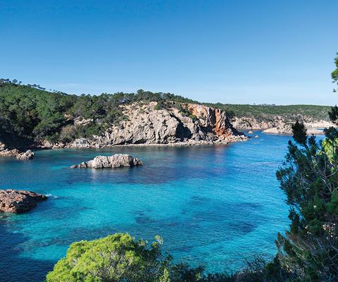 Europe's beaches are drawing visitors despite economic woes