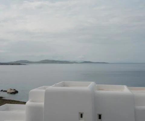 The hotel is situated in Ornos Bay (Credit: Georg Roske for Casa Cook)