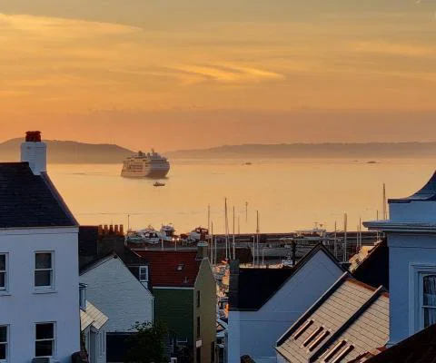 Guernsey_cruise_calls.jpg