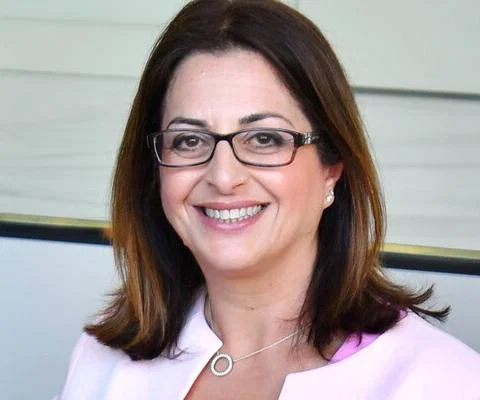 Julia Lo Bue-Said new 2022 Advantage.jpg