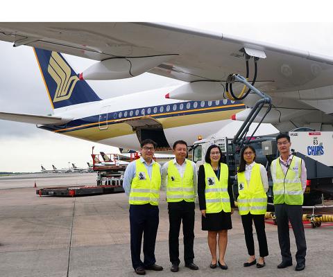 Representatives_from_CAAS_SIA_Temasek_ExxonMobil_and_Nest.jpeg