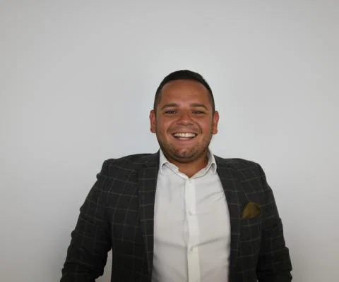 Jorge_Quibell_Classic_Collection.jpg