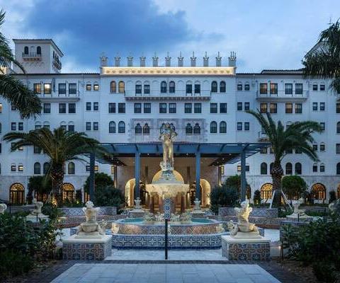 The_Boca_Raton_Exterior_01_METhumb.jpg