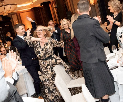 Amanda-Matthews-Karen-TTG-Luxury-Awards.gif