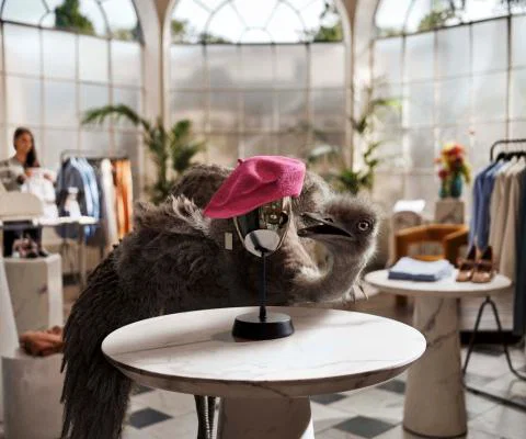 Eurostar_Seymour_the_Ostrich.jpg