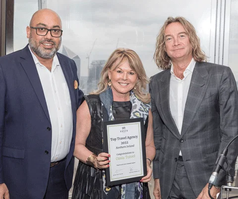 Neil-Sandra-Giles-ExsusTravelgif.gif